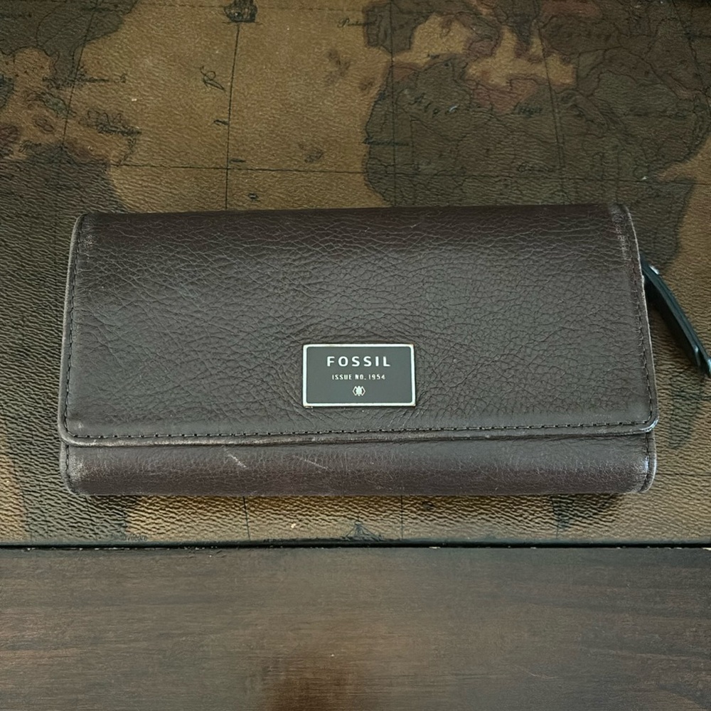 FOSSIL Issue No. 1954 Leather Wallet